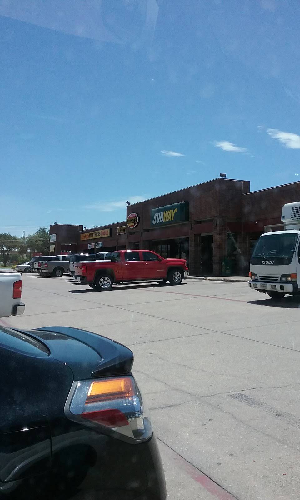 Subway Restaurants | restaurant | 2445 W Northwest Hwy, Suite 107C, Northwest Corners Shopping Ctr, Dallas, TX 75220, USA | 2149027827 OR +1 214-902-7827