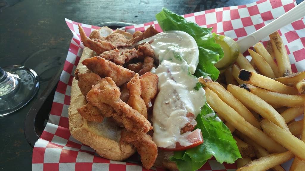 The Crab Plant | restaurant | 201 NW 5th St, Crystal River, FL 34428, USA | 3527954700 OR +1 352-795-4700