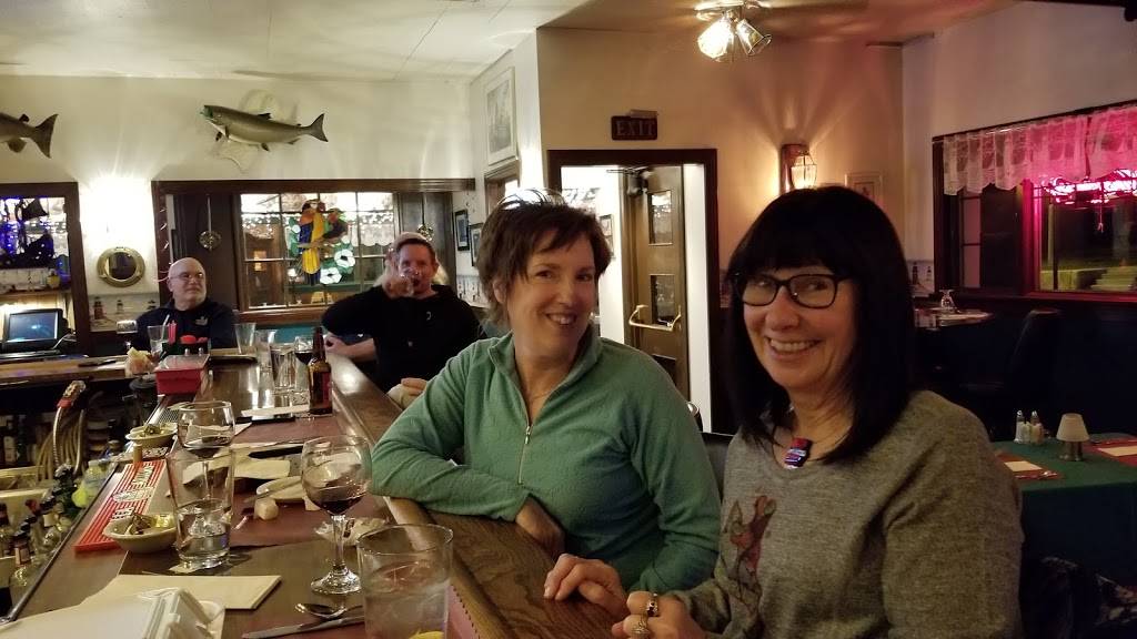 Mariners Landing | restaurant | 1540 Franklin St, Olcott, NY 14126, USA | 7167785535 OR +1 716-778-5535