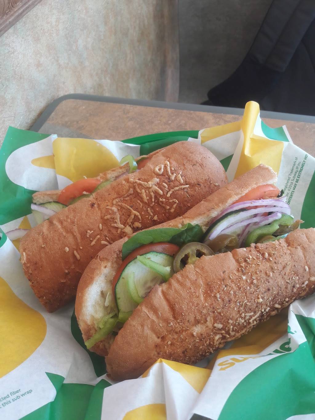 Subway | meal takeaway | 3000 Stockton Blvd, Sacramento, CA 95820, USA | 9169429136 OR +1 916-942-9136