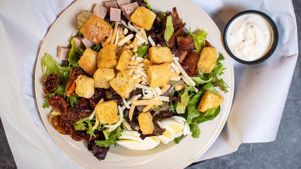 The Broadway Deli & Lounge | restaurant | 316 SW Washington St, Peoria, IL 61602, USA | 3094319708 OR +1 309-431-9708