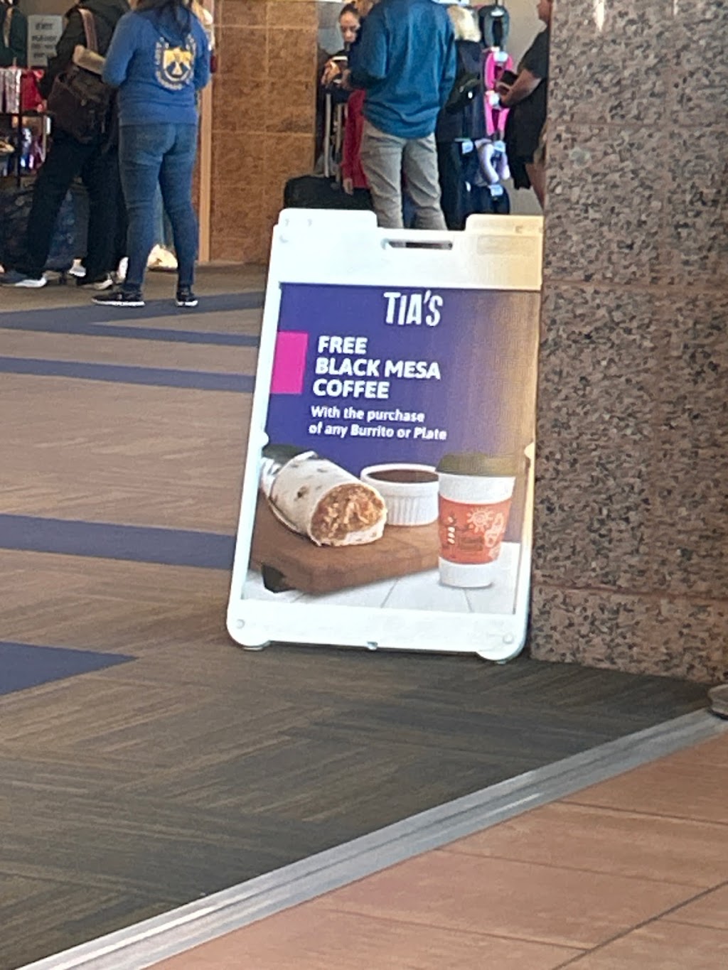 Tias | restaurant | 6701 Convair Rd, El Paso, TX 79925, USA | 5058847484 OR +1 505-884-7484