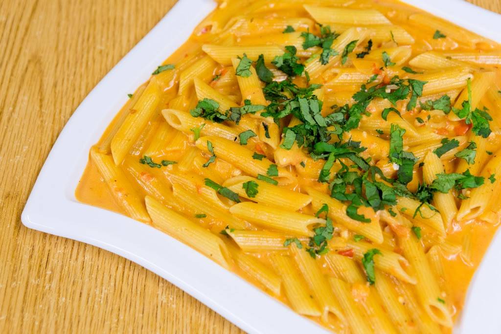 Roberts Pizzeria | restaurant | 63 New St, Newark, NJ 07102, USA | 9736420082 OR +1 973-642-0082