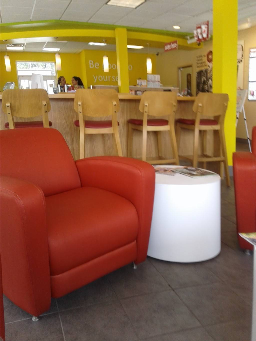 Smoothie King | restaurant | 920 S 5th St, St Charles, MO 63301, USA | 6367245464 OR +1 636-724-5464