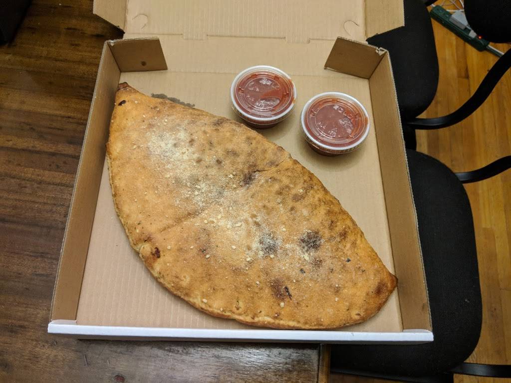 Maestro Pizza and Grill | restaurant | 2421 Walker Rd, Windsor, ON N8W 3P8, Canada | 5192506222 OR +1 519-250-6222