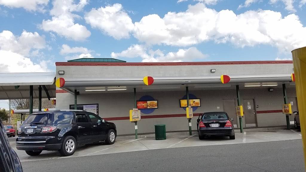 Sonic Drive-In | restaurant | 6555 Mechanicsville Turnpike, Mechanicsville, VA 23111, USA | 8047301333 OR +1 804-730-1333