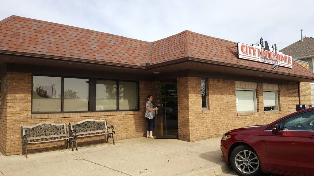 City Limits Diner and Pancake House | restaurant | 114 W Logan St, Tecumseh, MI 49286, USA | 5174239333 OR +1 517-423-9333