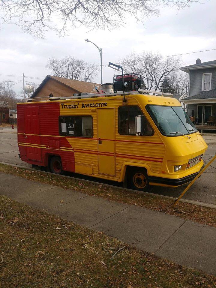 Truckin Awesome | restaurant | 4885 West St, Eaton Rapids, MI 48827, USA | 5178944851 OR +1 517-894-4851