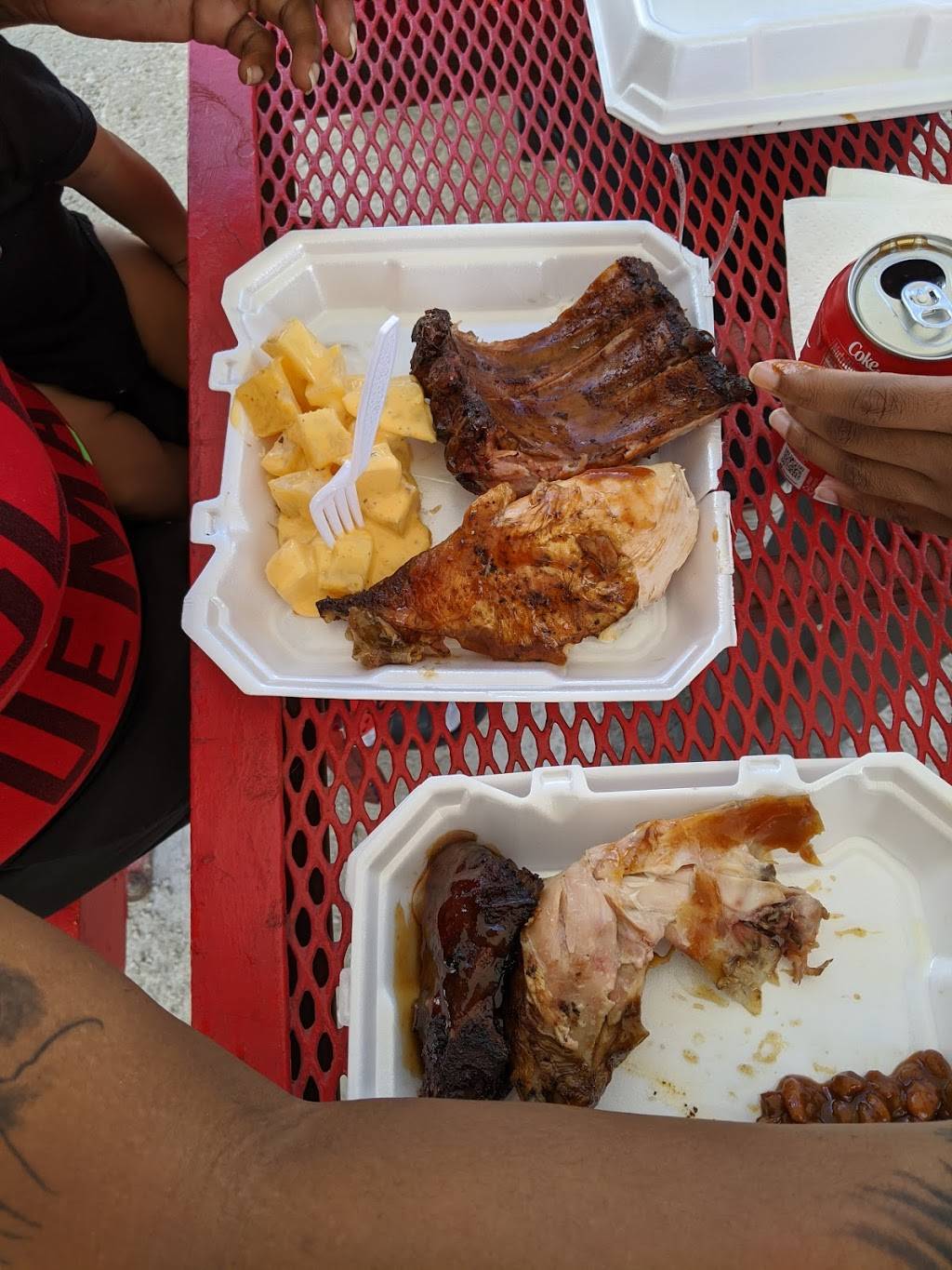 Claytons Ribs & Chicken | restaurant | 807 N 15th St, Fort Dodge, IA 50501, USA | 5154609644 OR +1 515-460-9644