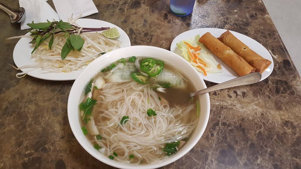 Pho Saigon | restaurant | 1972 N Texas St C, Fairfield, CA 94533, USA | 7074224383 OR +1 707-422-4383