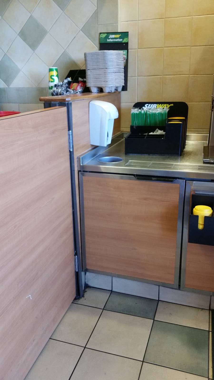 Subway Restaurants | restaurant | 14344 Ventura Blvd, Sherman Oaks, CA 91423, USA | 8187890512 OR +1 818-789-0512