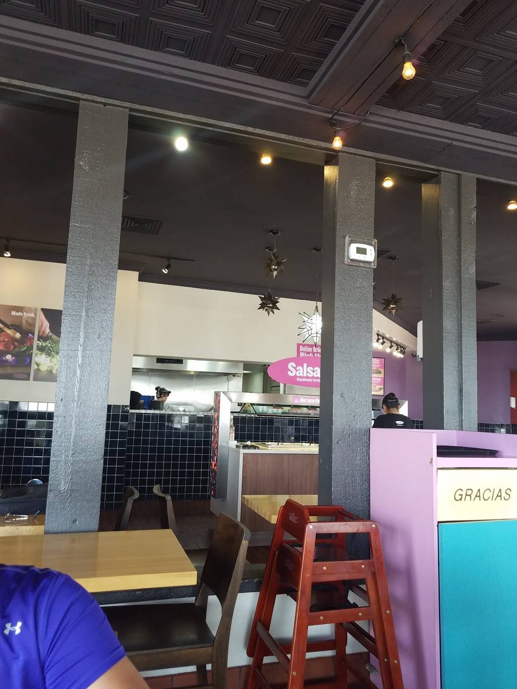 Taco Cabana | restaurant | 5866 N Mesa St, El Paso, TX 79912, USA | 9158339337 OR +1 915-833-9337