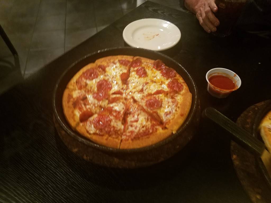 Pizza Hut | restaurant | 280 Route 211 East, Suite 115, Middletown, NY 10940, USA | 8453438180 OR +1 845-343-8180