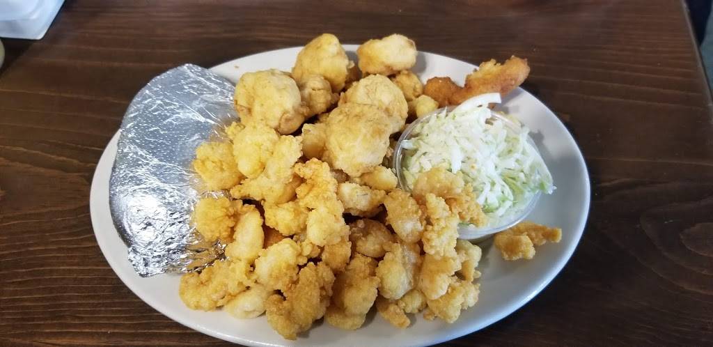 Fishermans Galley | restaurant | 130 E Meadow Rd, Eden, NC 27288, USA | 3366232220 OR +1 336-623-2220
