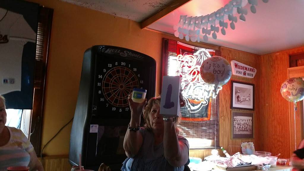 Staceys Place | restaurant | 4210 Harrison Ave, Cincinnati, OH 45211, USA | 5135741715 OR +1 513-574-1715