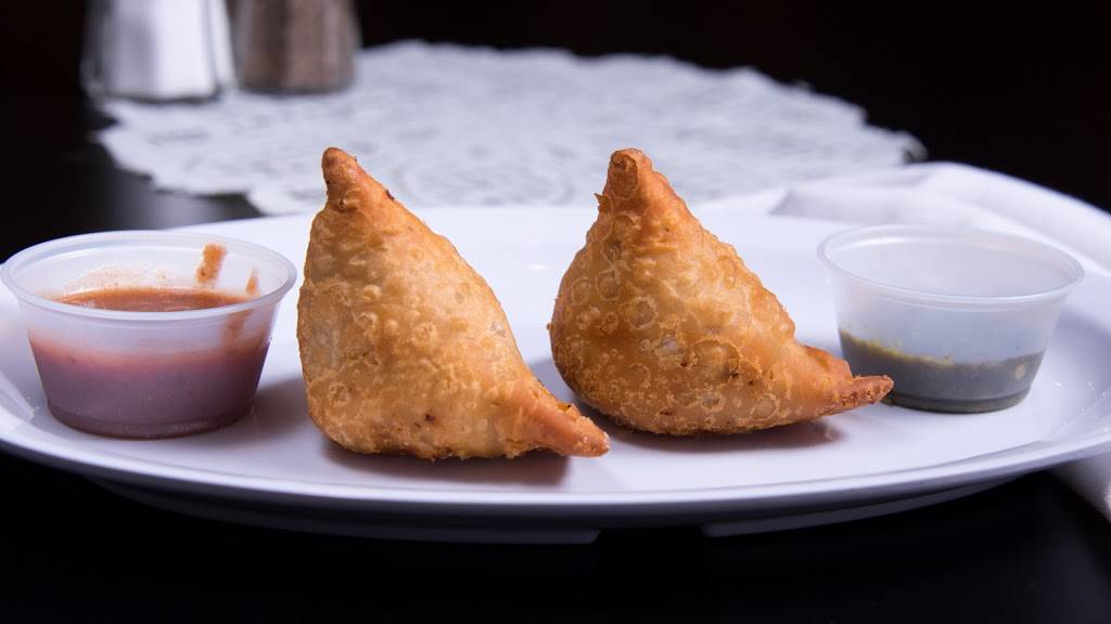 Chutney Cafe | restaurant | 376 Cypress Creek Pkwy suite l, Houston, TX 77090, USA | 8324466389 OR +1 832-446-6389