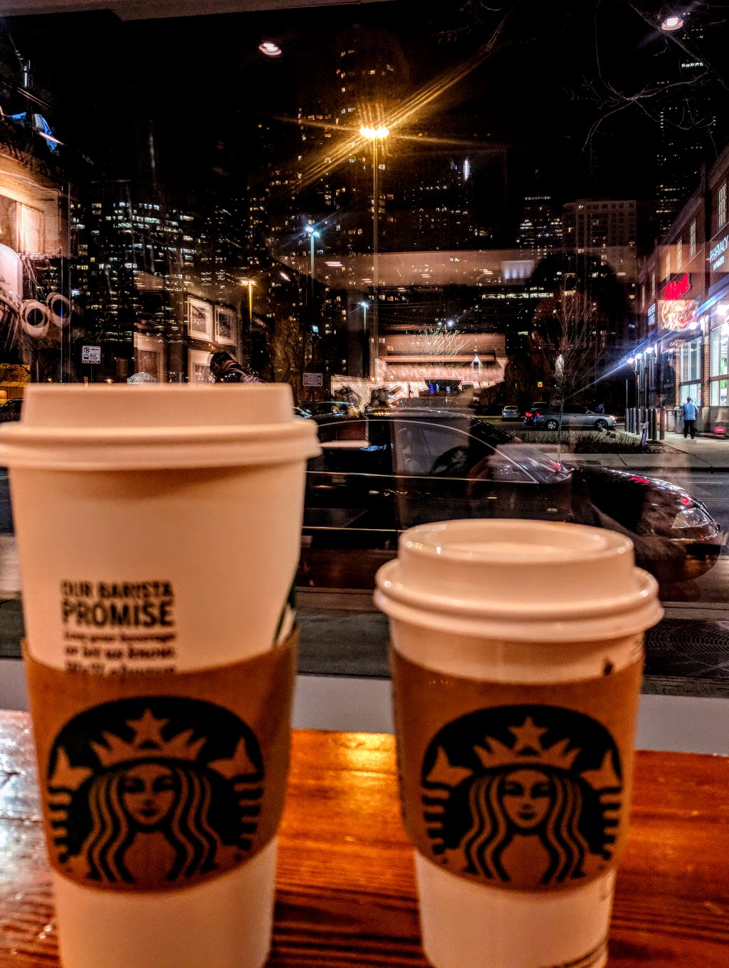 Starbucks | cafe | 116 S Halsted St, Chicago, IL 60661, USA | 3122263658 OR +1 312-226-3658