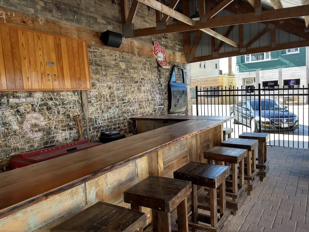 The Blue Door Pub | restaurant | 208 Ellis St, Kewaunee, WI 54216, USA | 9202554216 OR +1 920-255-4216