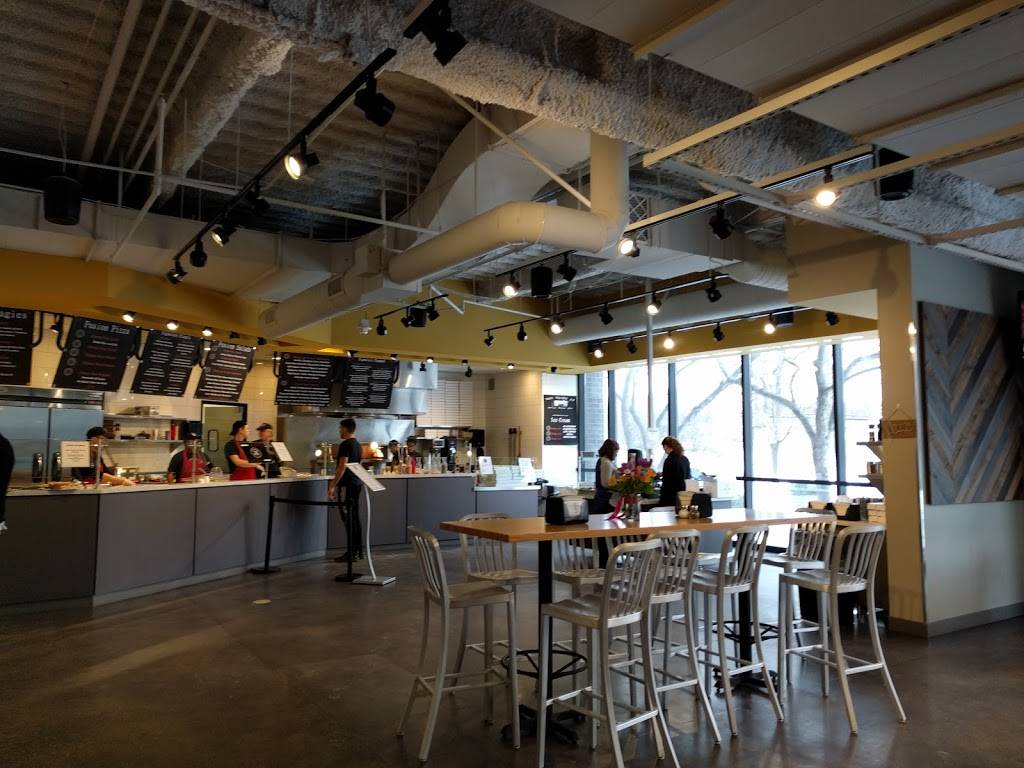 Cafe Fusion | restaurant | 8300 Norman Center Dr #130, Bloomington, MN 55437, USA | 9523781424 OR +1 952-378-1424