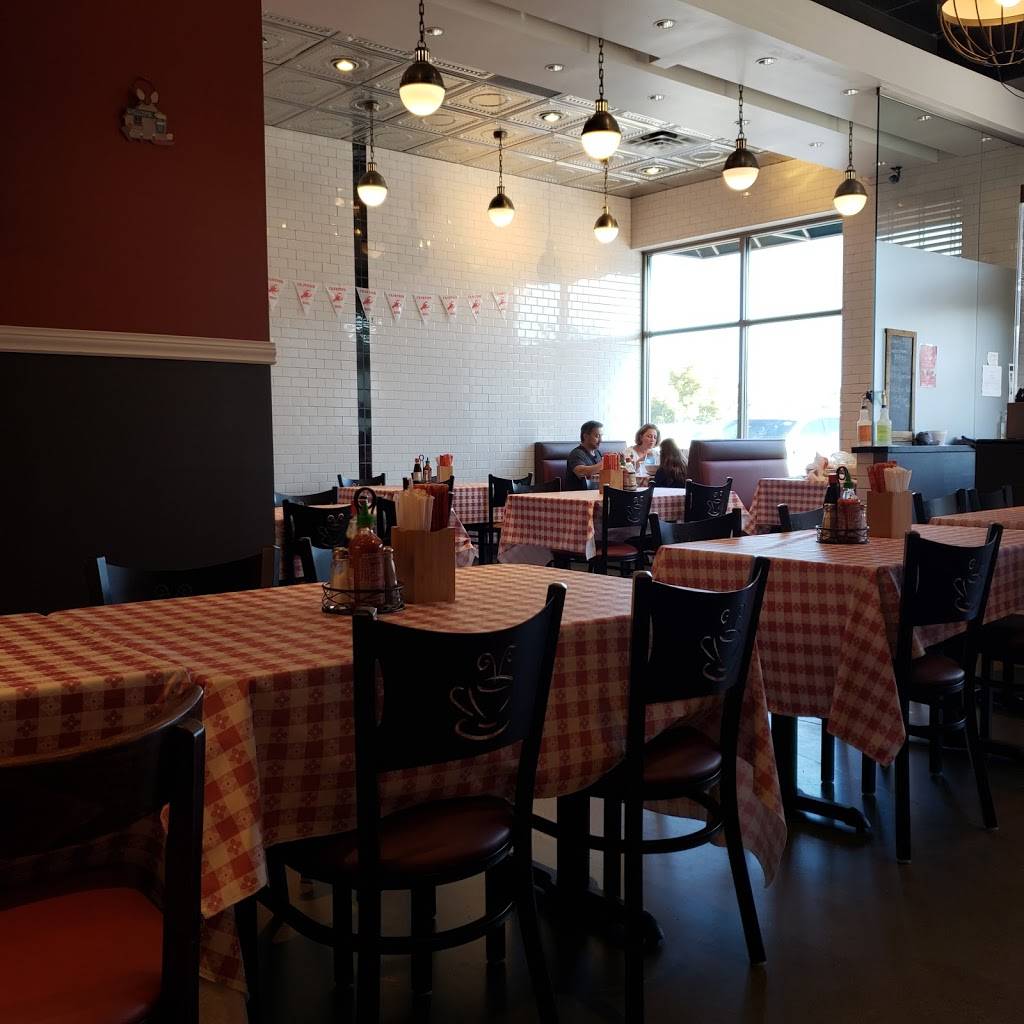 Viet Cajun & Noodles | restaurant | 437 Commerce Dr #100, Woodbury, MN 55125, USA | 6516832172 OR +1 651-683-2172