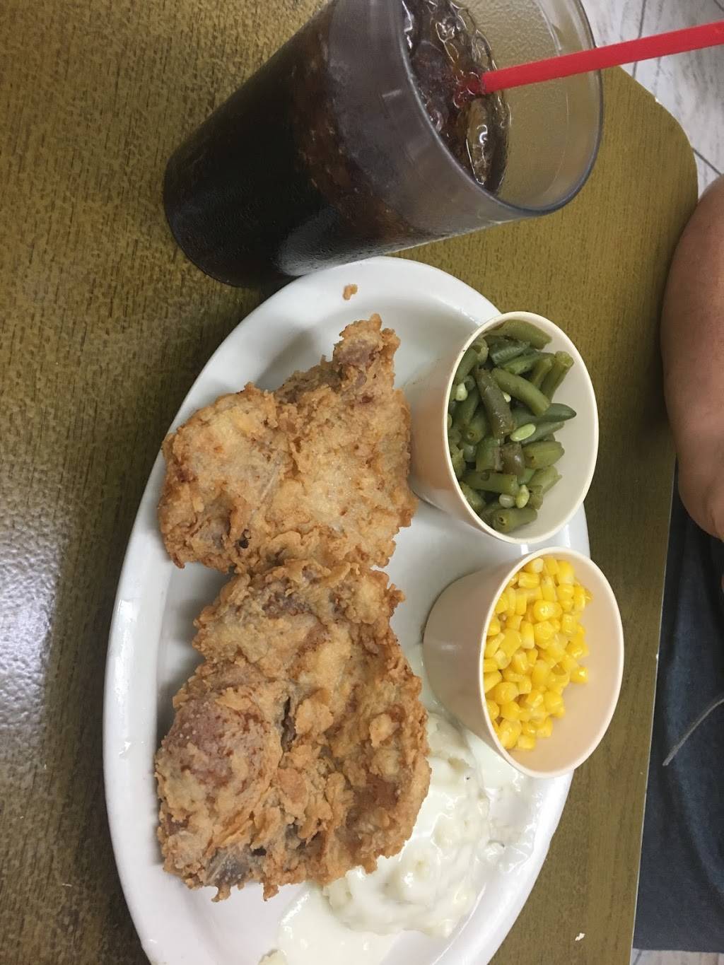 El Torito Country Cooking | restaurant | 2502 Southmore Ave, Pasadena, TX 77506, USA | 7137408175 OR +1 713-740-8175