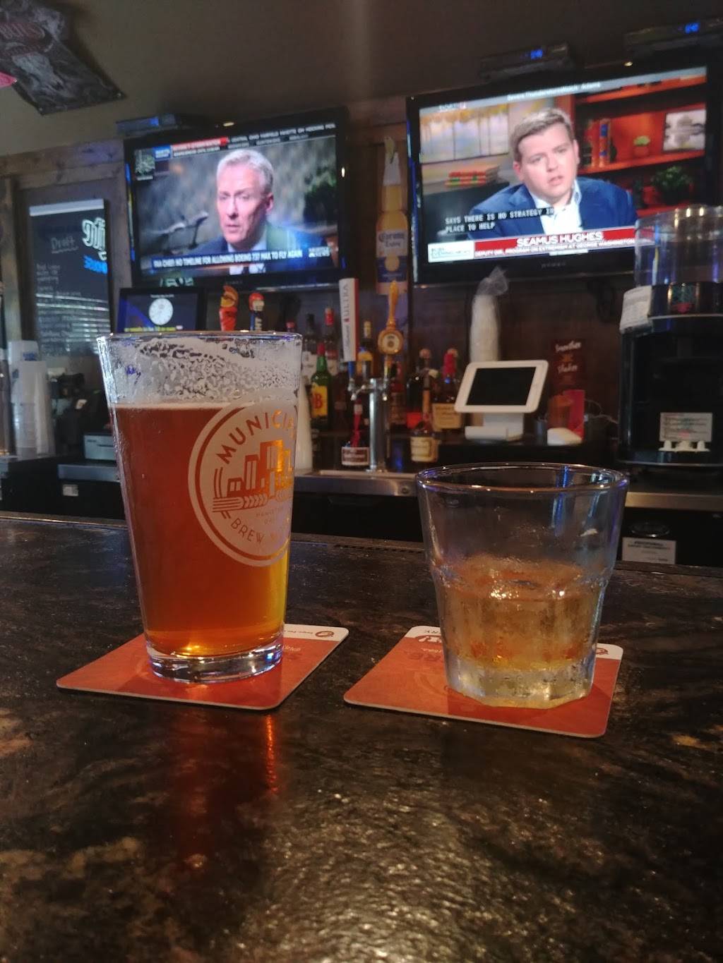 Big Buls Roadhouse | restaurant | 2461 Ross Millville Rd, Hamilton, OH 45013, USA | 5138442857 OR +1 513-844-2857