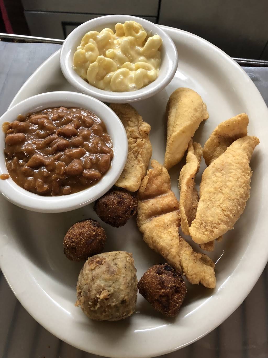 TJ’s Pub & Grub | night club | 707 W Montgomery St, Willis, TX 77378, USA | 9368569663 OR +1 936-856-9663