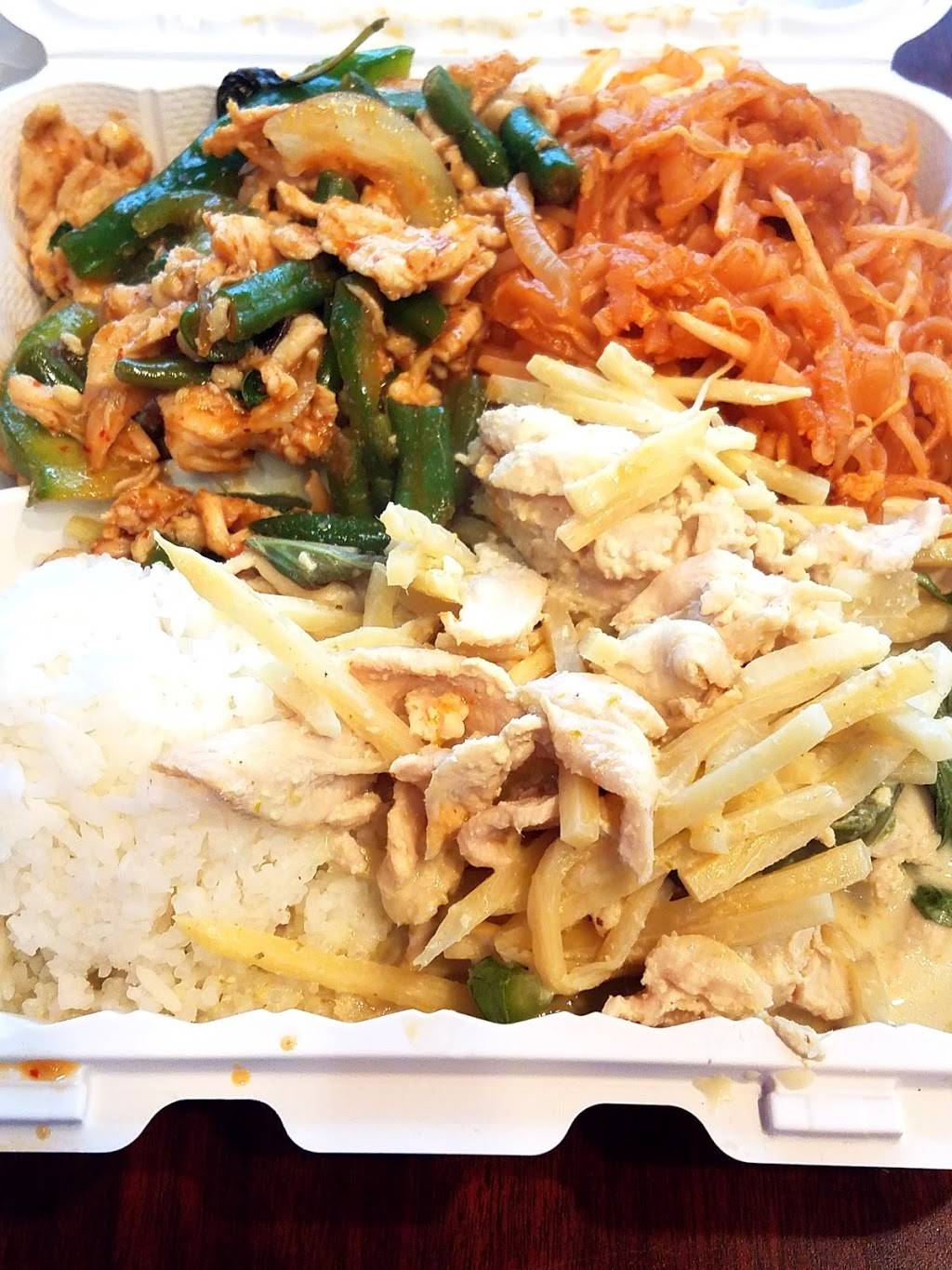 Thai2go | restaurant | 823 3rd Ave, Seattle, WA 98104, USA | 2063321839 OR +1 206-332-1839