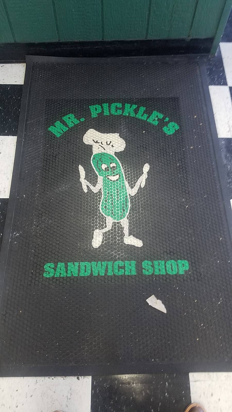 Mr. Pickles Sandwich Shop | meal takeaway | 1991 N Broadway, Walnut Creek, CA 94596, USA | 9252805510 OR +1 925-280-5510