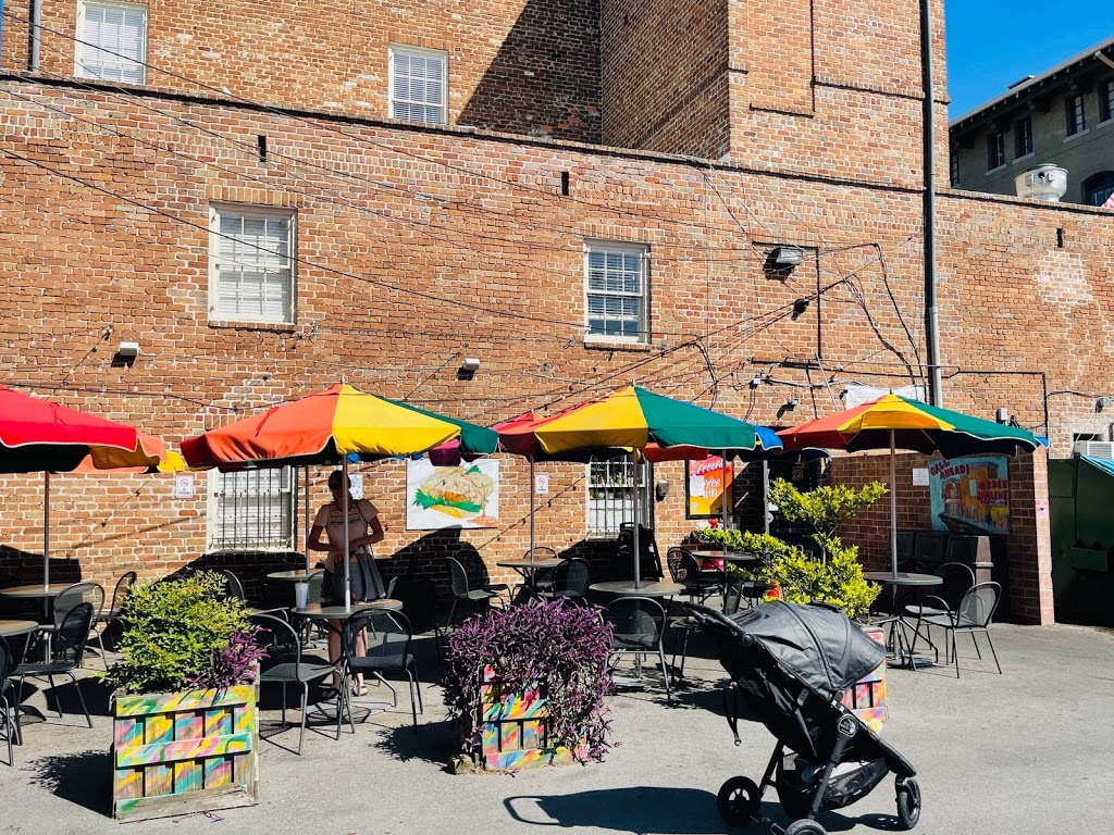 Zunzis | restaurant | 236 Drayton St, Savannah, GA 31401, USA | 9124439555 OR +1 912-443-9555