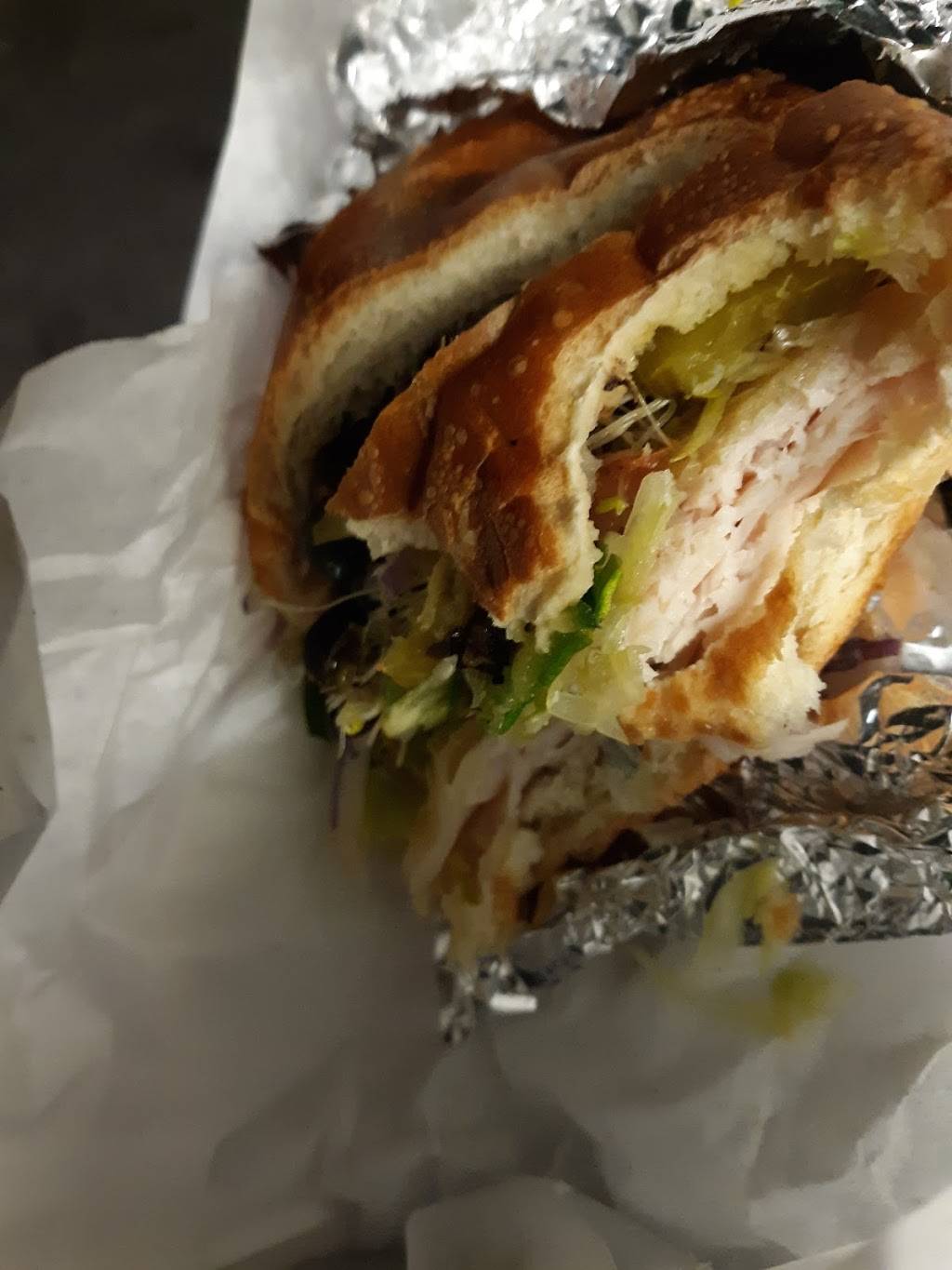 Submarina | restaurant | 2777 Health Center Dr, San Diego, CA 92123, USA | 8585691625 OR +1 858-569-1625