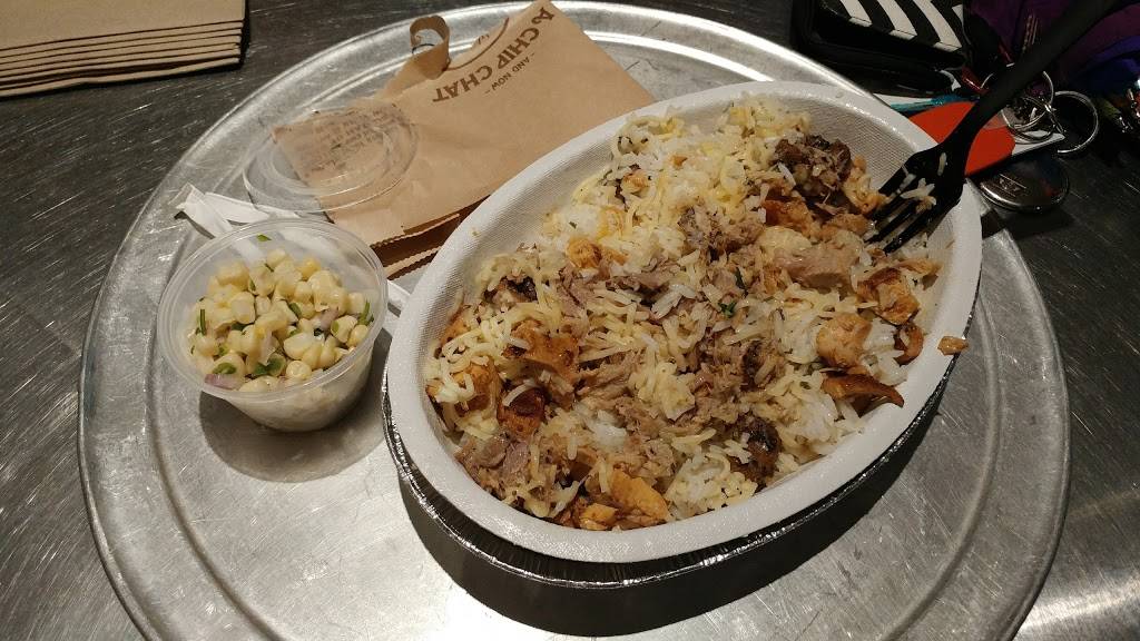 Chipotle Mexican Grill | restaurant | 6415 N Illinois St, Fairview Heights, IL 62208, USA | 6183986655 OR +1 618-398-6655