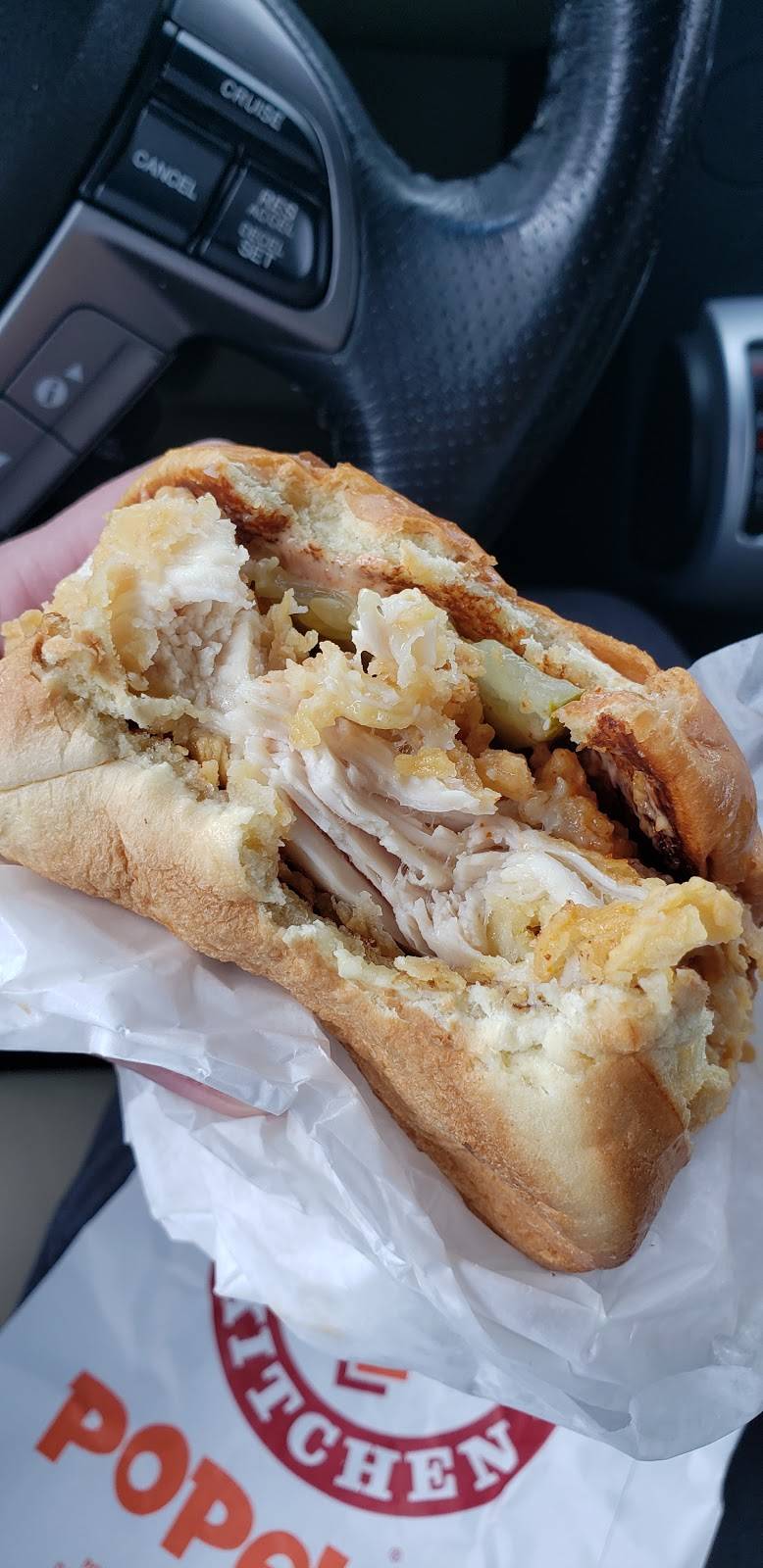 Popeyes Louisiana Kitchen | restaurant | 2710 Lee Blvd, Lehigh Acres, FL 33971, USA | 9413683342 OR +1 941-368-3342