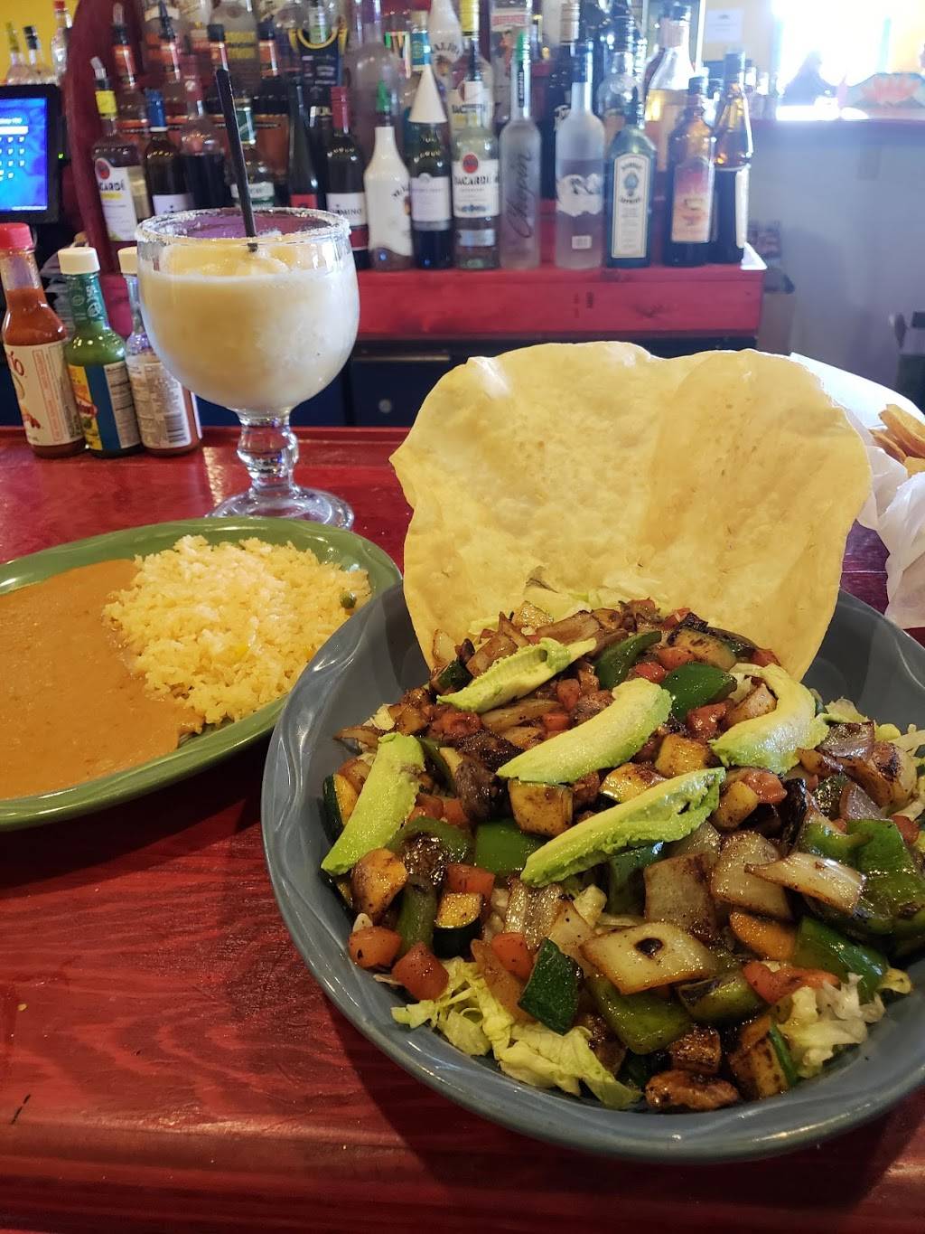 Casa Real | restaurant | 4150 Miller Rd, Flint, MI 48507, USA | 8107202921 OR +1 810-720-2921