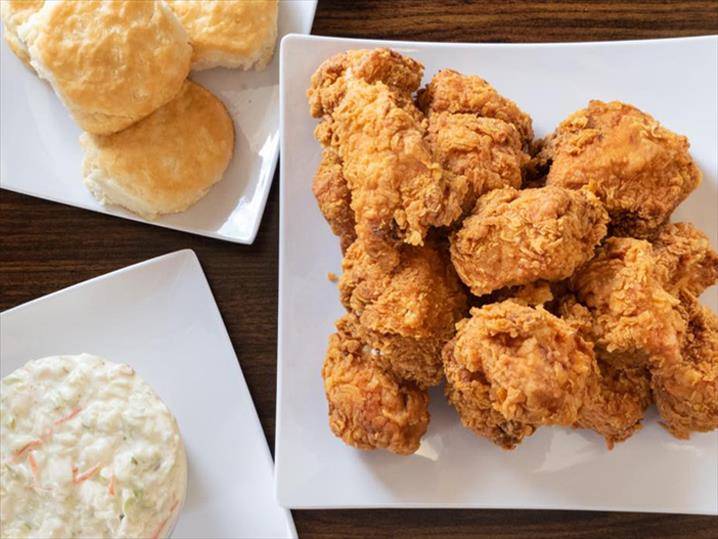 Chicken-N-Spice Orland | restaurant | 9135 W 159th St, Orland Hills, IL 60487, USA | 7089662155 OR +1 708-966-2155