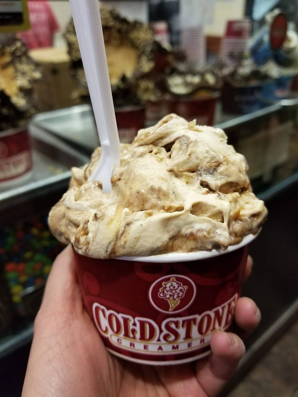 Cold Stone Creamery | bakery | 281 W Townline Rd #110, Vernon Hills, IL 60061, USA | 8472470773 OR +1 847-247-0773