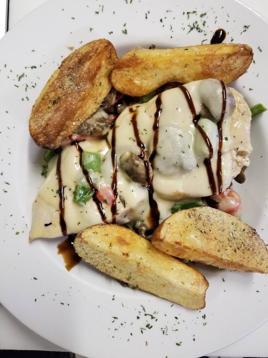 Skeeter Barlows | restaurant | 97 Main St S, Forest, ON N0N 1J0, Canada | 5197863535 OR +1 519-786-3535