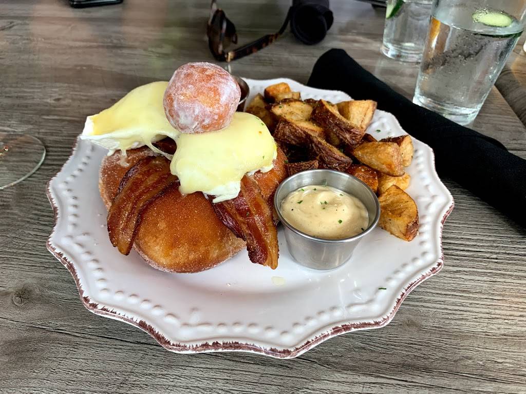 Menagerie Eatery & Bar | restaurant | 101 S Eola Dr, Orlando, FL 32801, USA | 4076015219 OR +1 407-601-5219