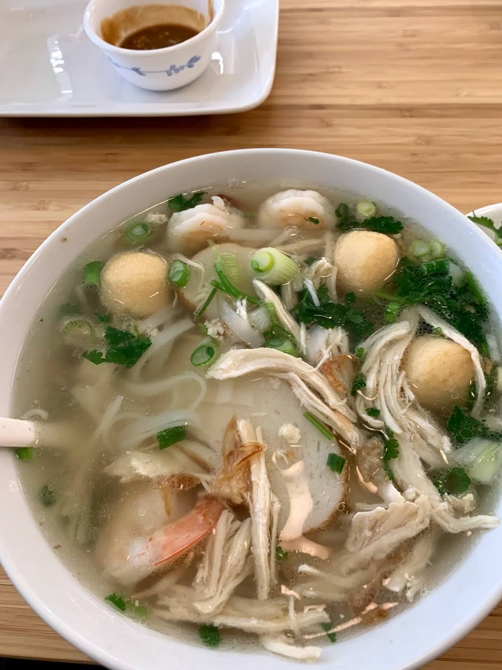 Pho at Bryant | restaurant | 2200 Bryant St, San Francisco, CA 94110, USA | 4156785560 OR +1 415-678-5560