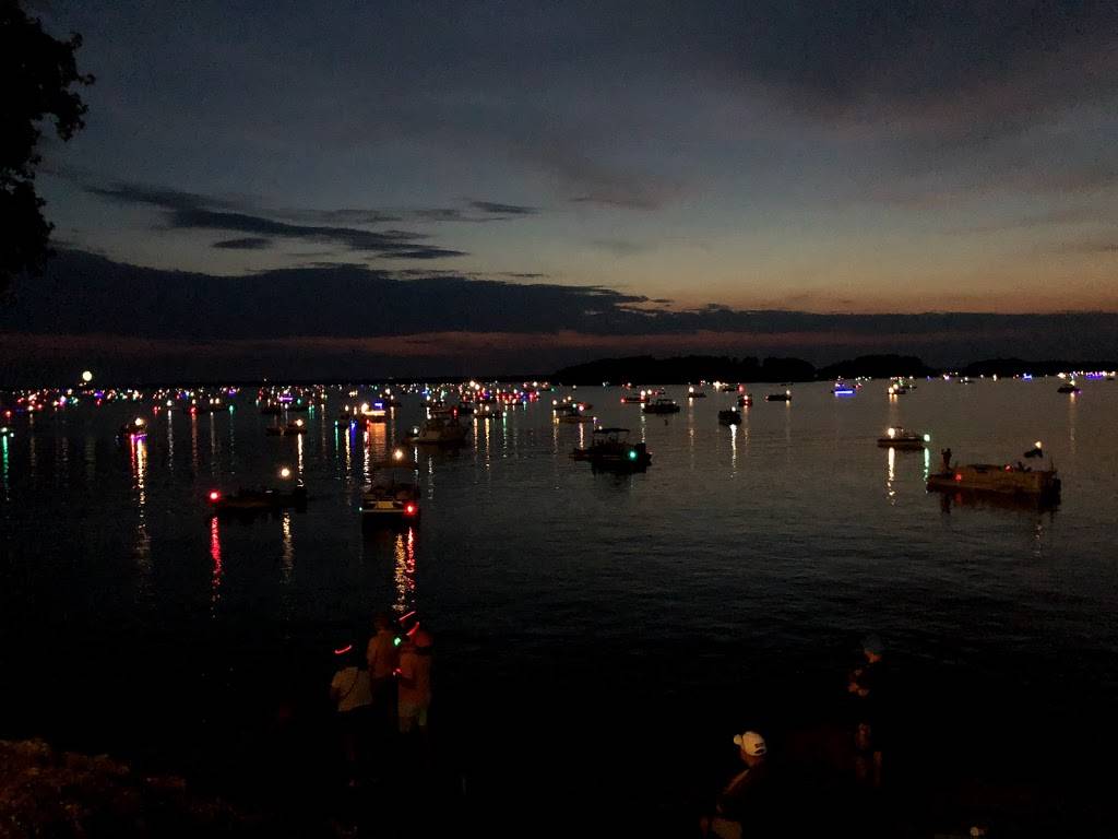 Raines on Hartwell at Big Water Marina | restaurant | 320 Big Water Rd, Starr, SC 29684, USA | 8649408030 OR +1 864-940-8030