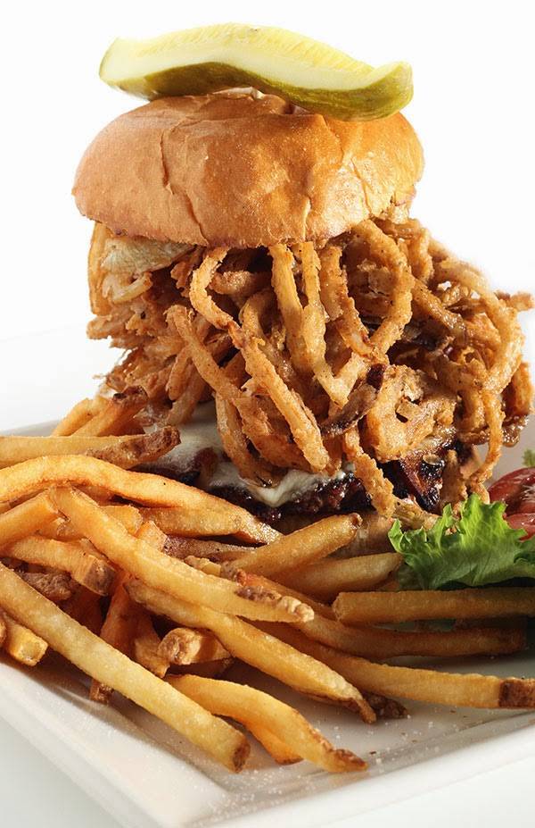 Fork in the Road Restaurant | restaurant | 215 N Rochester St, Mukwonago, WI 53149, USA | 2623637849 OR +1 262-363-7849