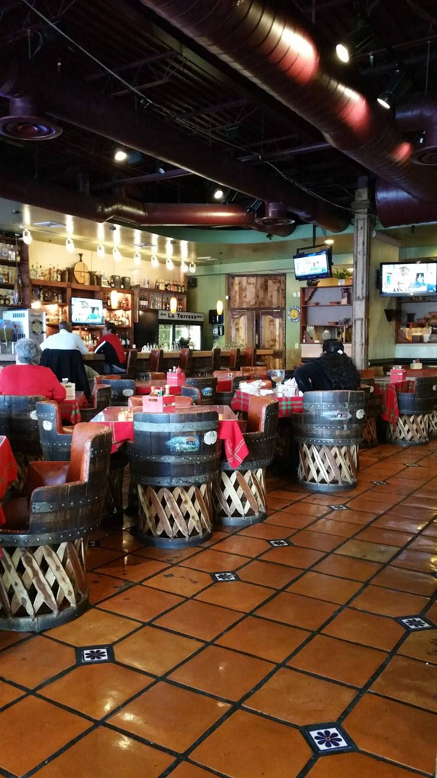 La Villa Mexican Grill & Seafood | restaurant | 2256 Murfreesboro Pike, Nashville, TN 37217, USA | 6153659979 OR +1 615-365-9979