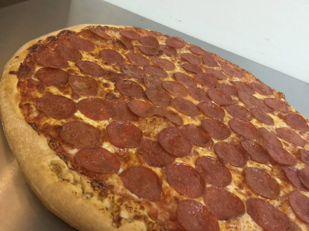 Boss Pizza n Subs | restaurant | 16451 NE 15th Ave, North Miami Beach, FL 33162, USA | 3059483838 OR +1 305-948-3838