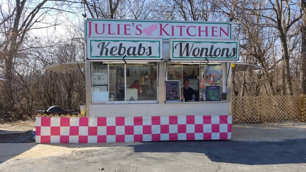 Julies Kitchen | restaurant | Old Missouri 21, Arnold, MO 63010, USA | 6363218515 OR +1 636-321-8515