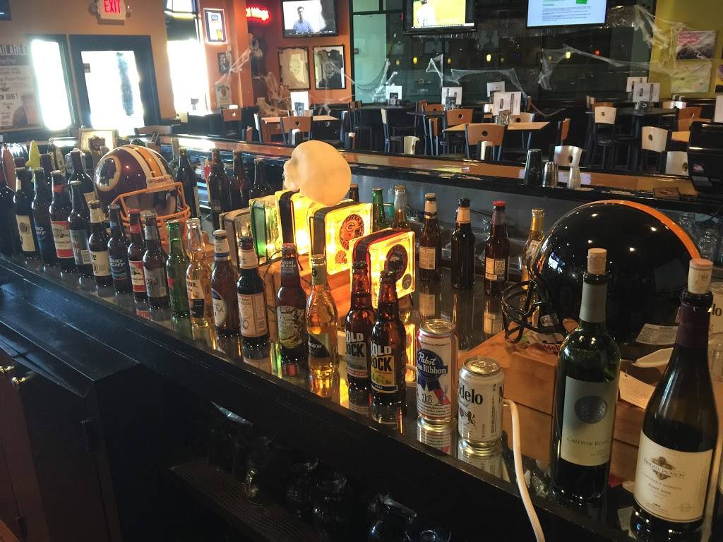 Broadlands Sports Bar & Grill | restaurant | 42882 Truro Parish Dr, Ashburn, VA 20148, USA | 7037297119 OR +1 703-729-7119