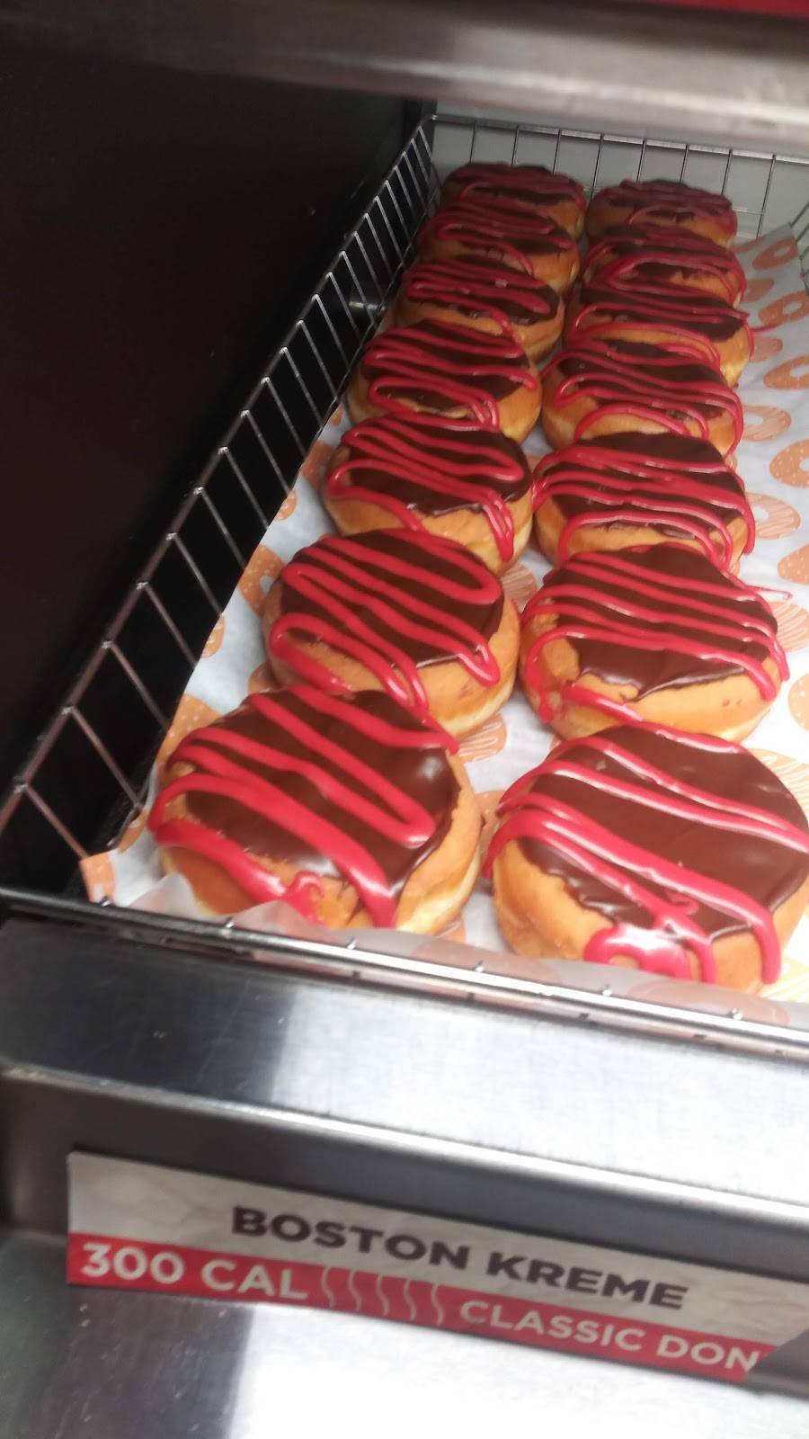 Dunkin | bakery | 4561 Tuscarawas St W, Canton, OH 44708, USA | 3304799654 OR +1 330-479-9654