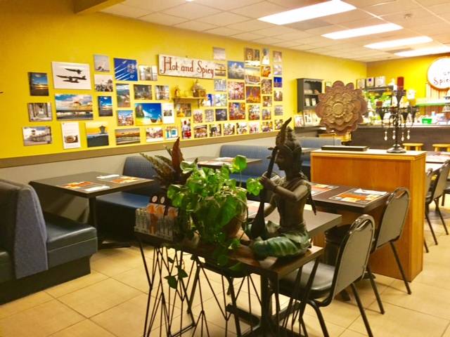Hot & Spicy Thai | restaurant | 16561 Bolsa Chica St, Huntington Beach, CA 92649, USA | 7148405404 OR +1 714-840-5404
