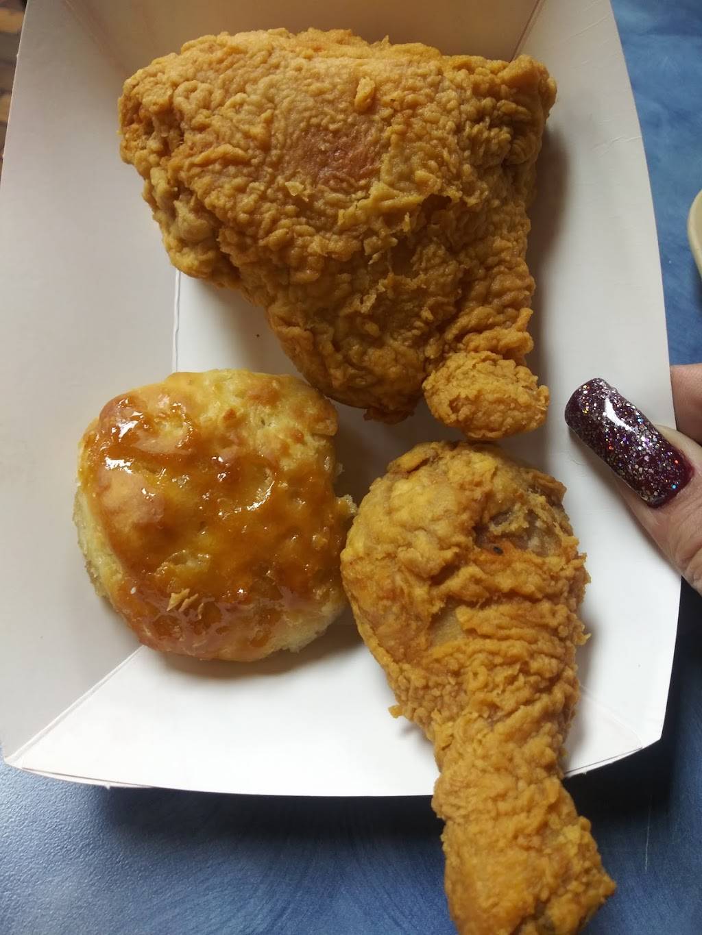 Churchs Chicken | restaurant | 2533 Long Beach Boulevard, Long Beach, CA 90806, USA | 5624272045 OR +1 562-427-2045
