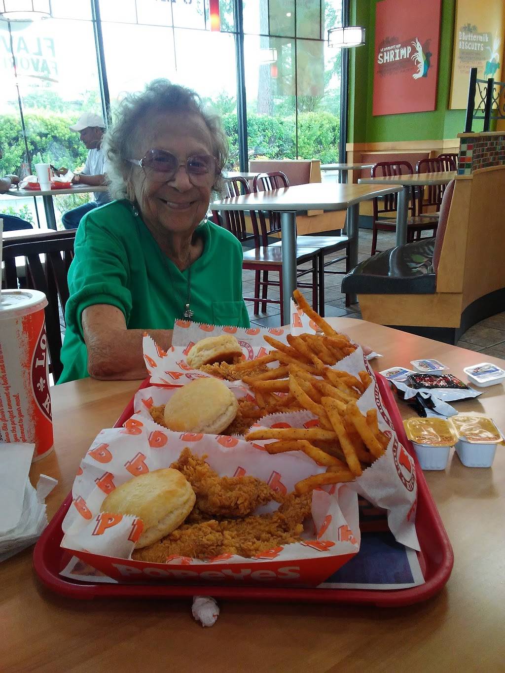 Popeyes Louisiana Kitchen | restaurant | 8427 Dorchester Rd, North Charleston, SC 29420, USA | 8435526290 OR +1 843-552-6290