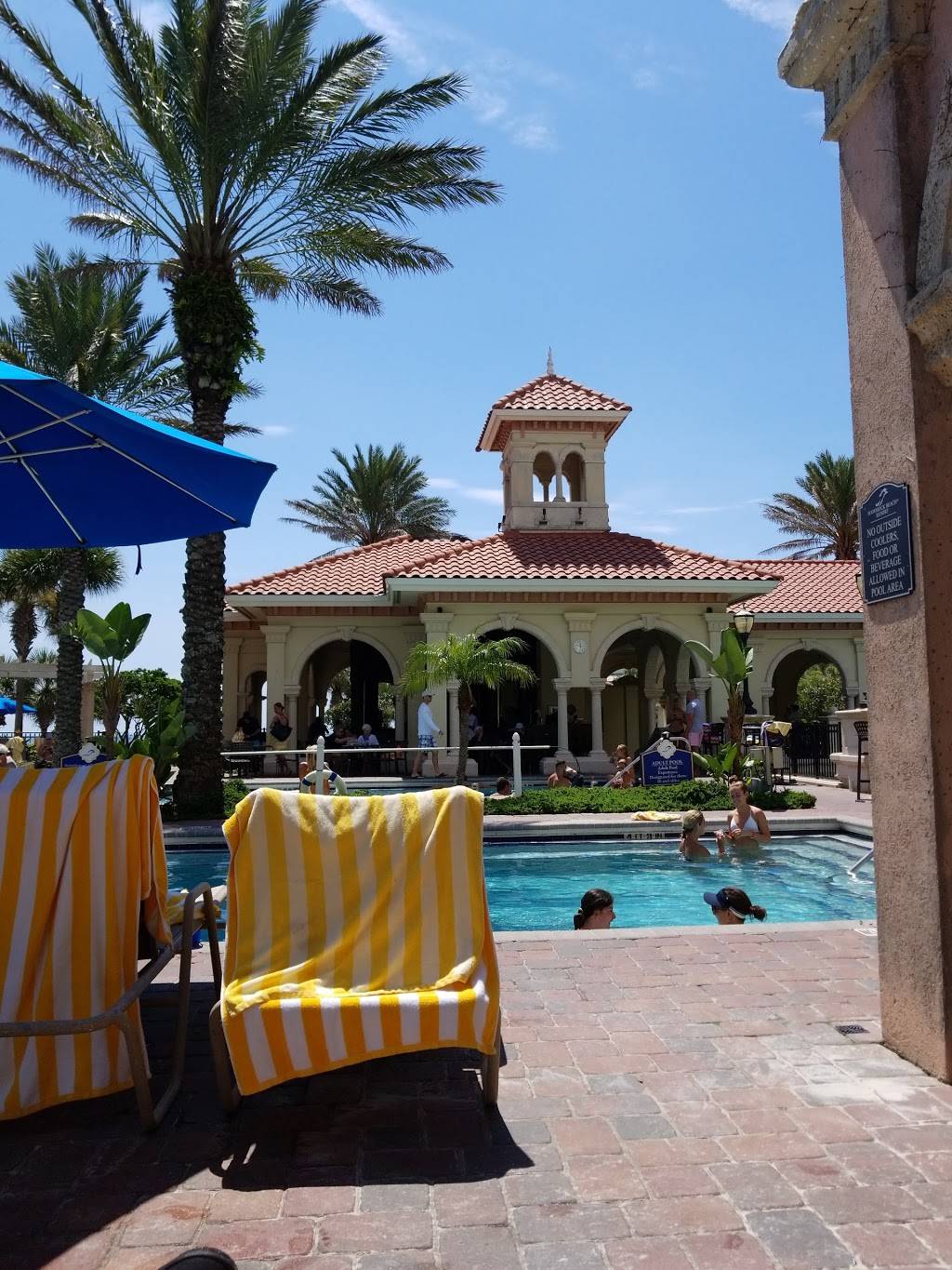 Ocean Bar | restaurant | 324 Ocean Crest Dr, Palm Coast, FL 32137, USA | 8668410287 OR +1 866-841-0287